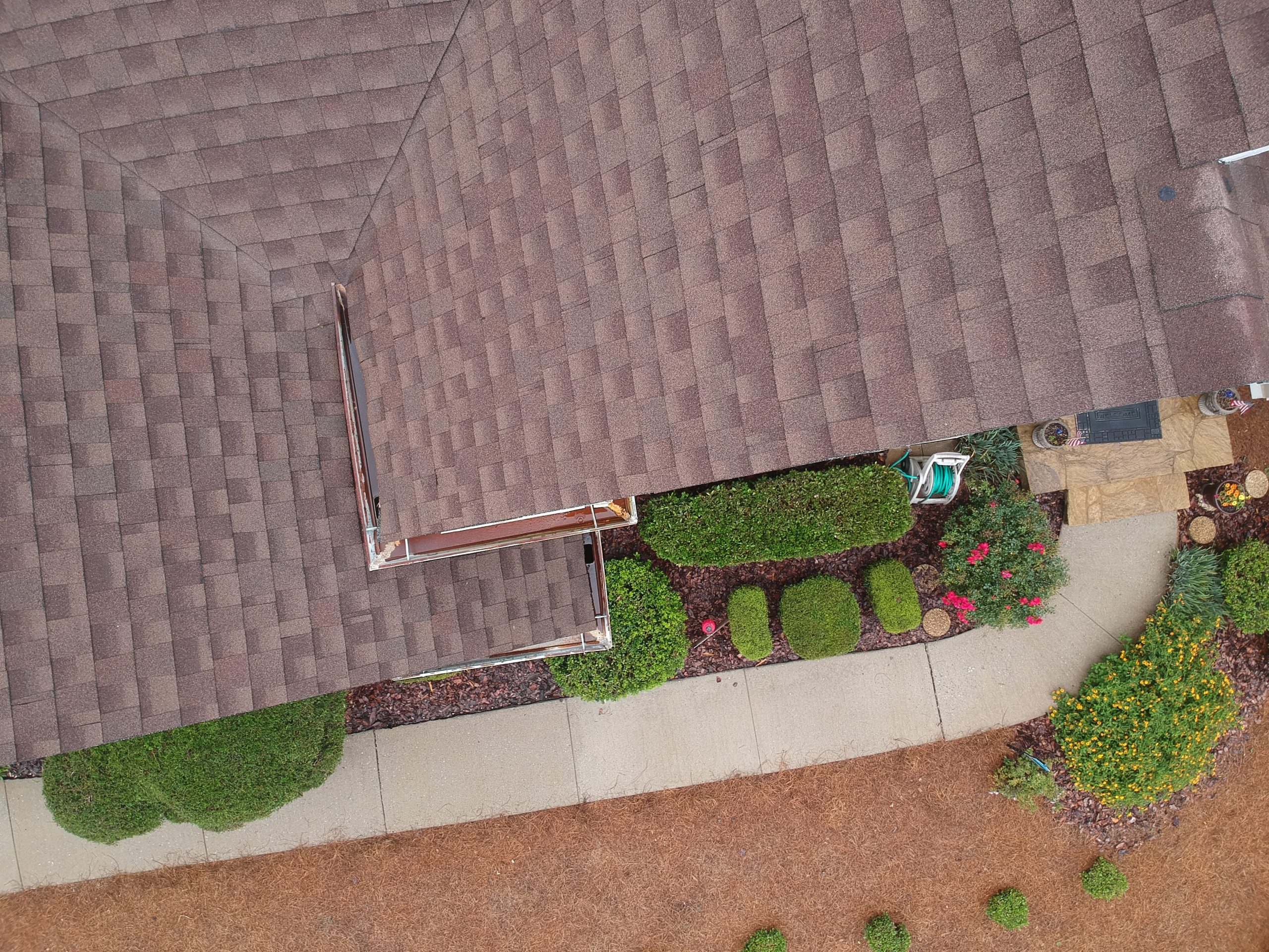 DCIM/101MEDIA/DJI_0267.JPG Aerial view of newly installed gutters in Marietta