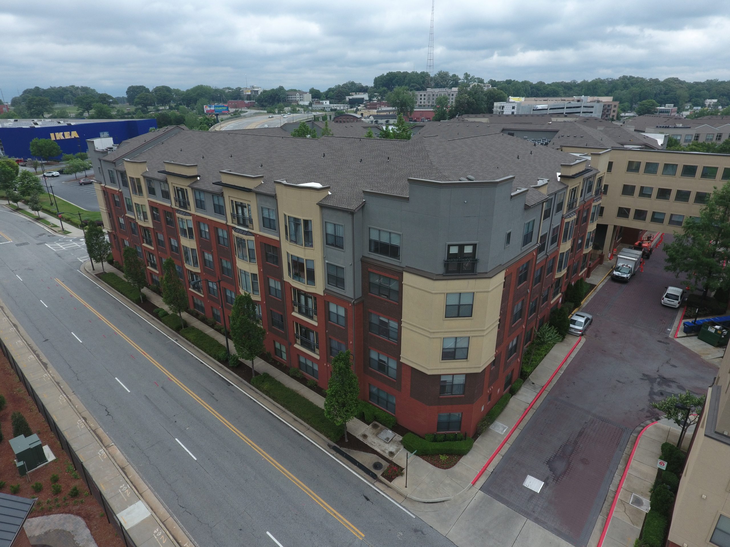 DCIM100MEDIADJI_0005.JPG Multi-family unit roof replacement Atlanta