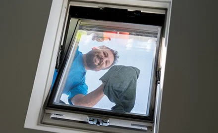 skylight installation contractor
